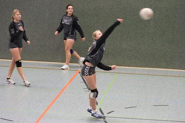 Bild 102 - U18w 1.Tag am 12.11.11